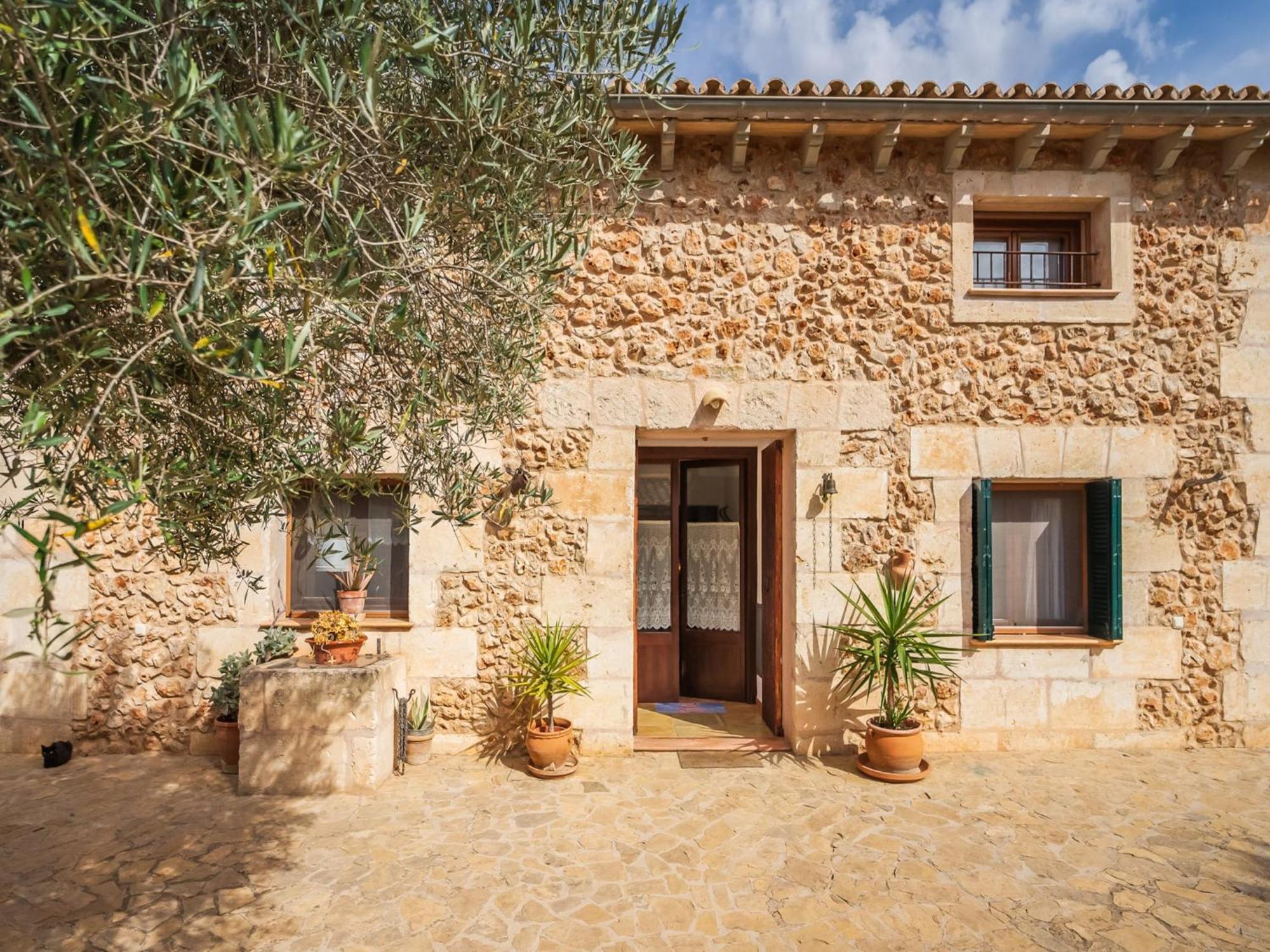 Traditional In Mallorcan Countryside Ferienhaus Santa Margalida