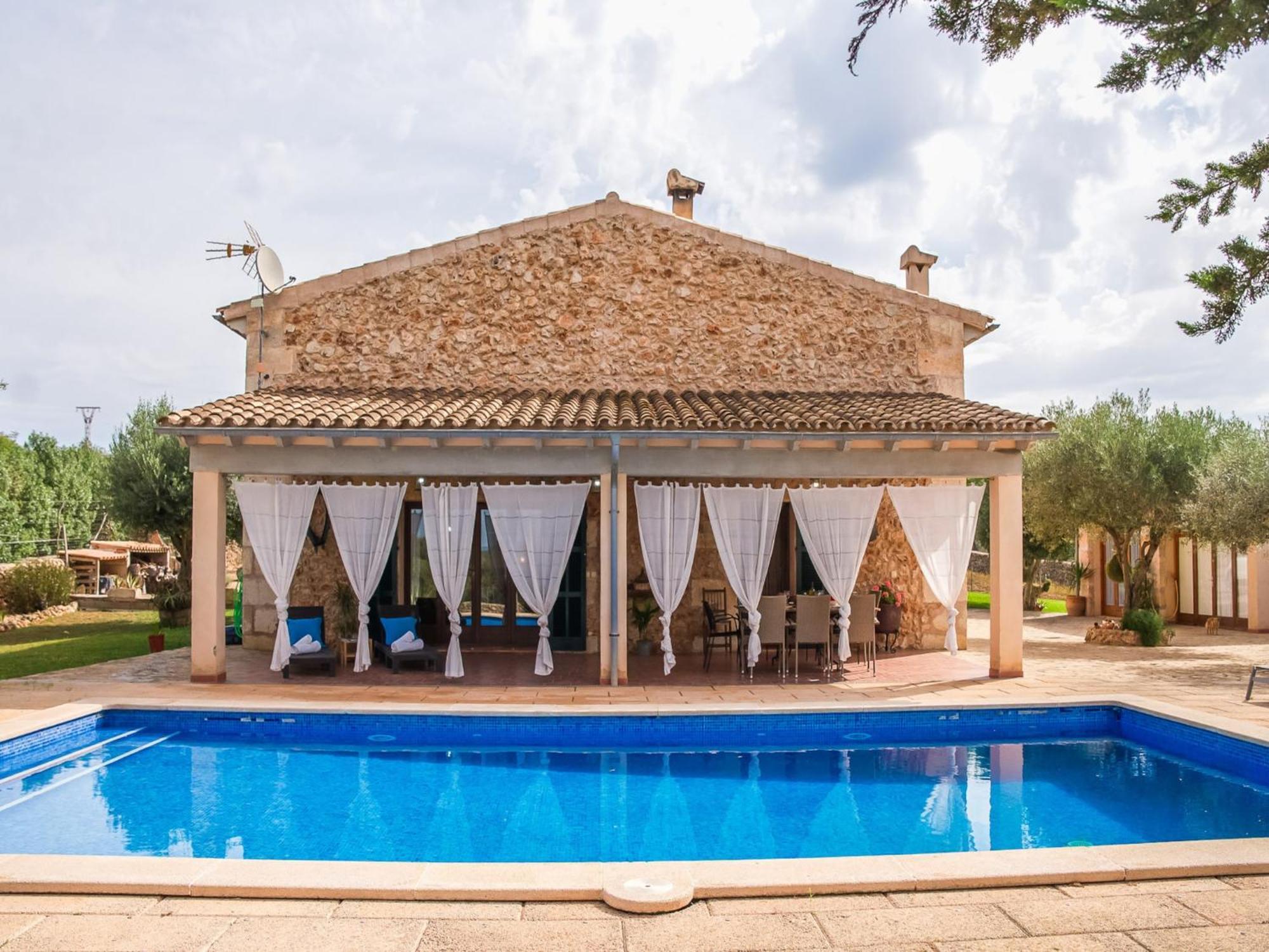 Ferienhaus Traditional In Mallorcan Countryside